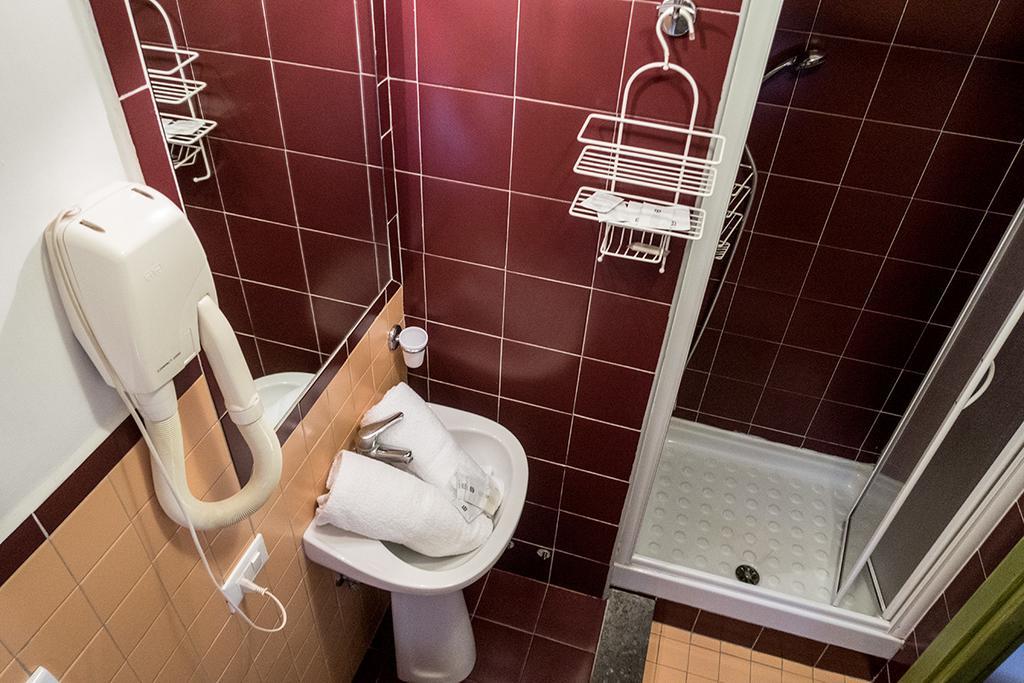 Bb Trastevere Station - Room3 โรม ภายนอก รูปภาพ