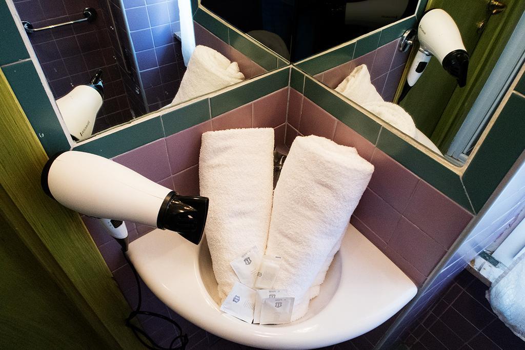 Bb Trastevere Station - Room3 โรม ภายนอก รูปภาพ