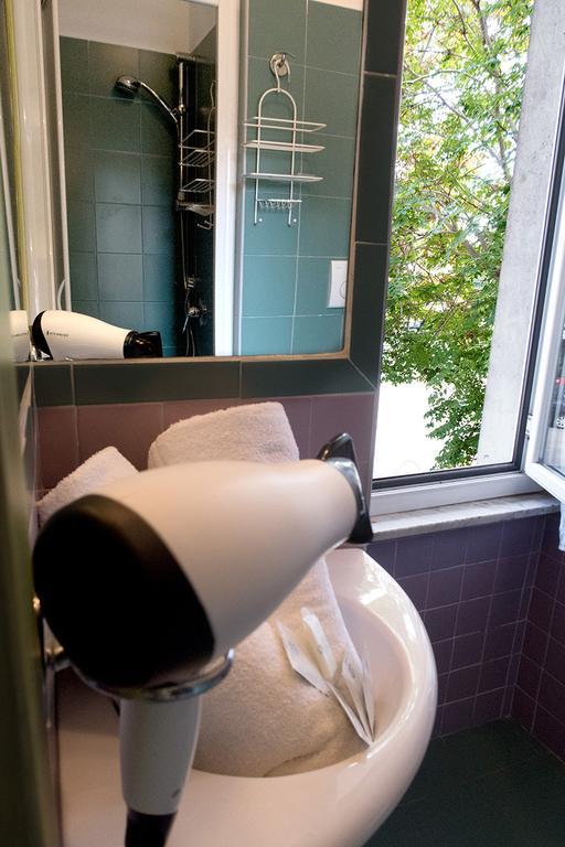 Bb Trastevere Station - Room3 โรม ภายนอก รูปภาพ